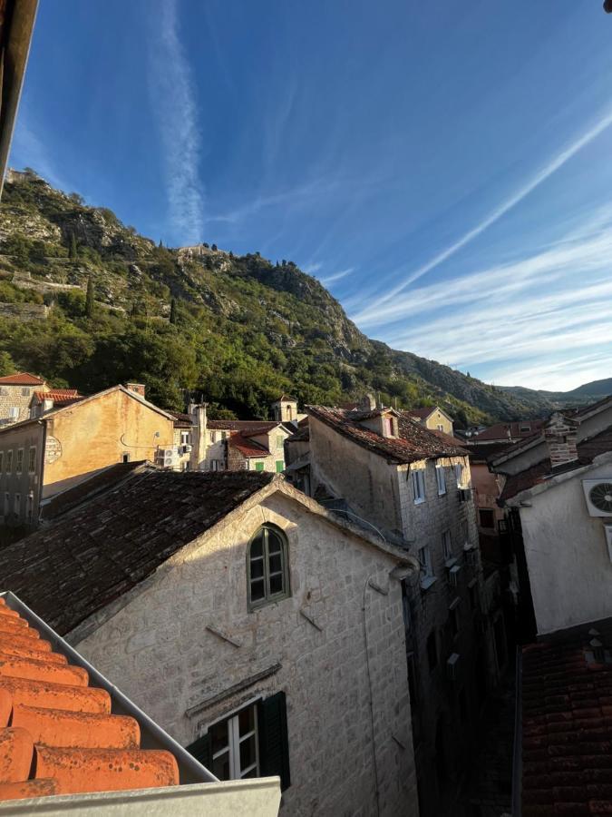 Puerta Hotel Kotor Exterior foto